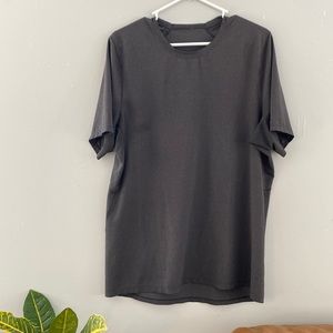LULULEMON men’s workout Large T-shirt